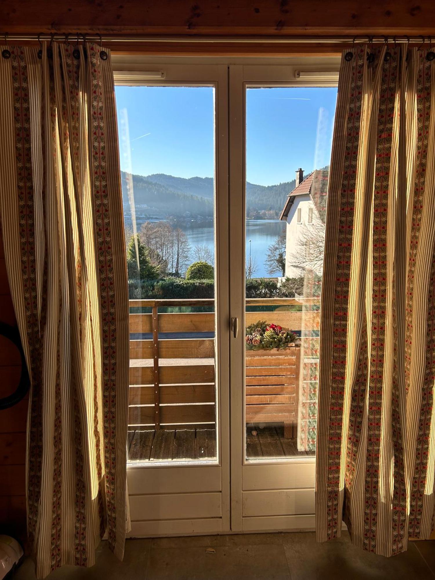 Joli Duplex Sur La Rive Du *